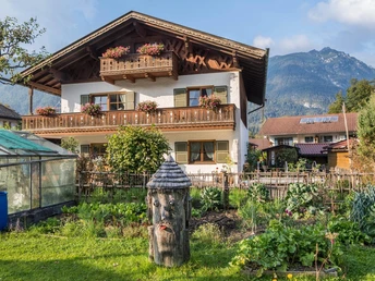 83371965-f124-43a8-a3b6-25d91294aa2c_3000x