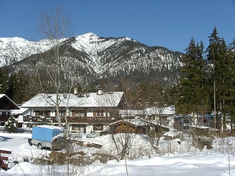 Südseite mit Hirschbichl