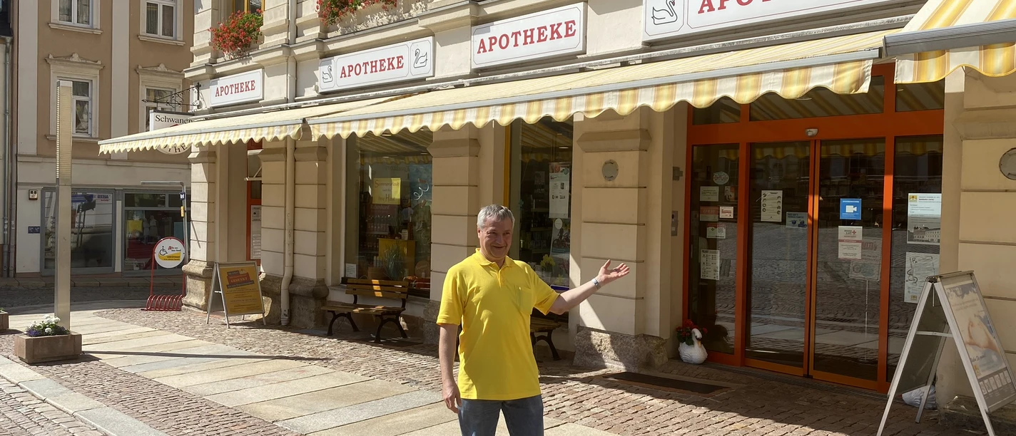 Bilz-Stammtisch_Schwanen-Apotheke Burgstädt_Inhaber Jürgen Hoffmann.JPEG