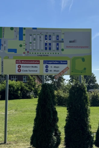 Wohnmobilstellplatz im HAMMERSTEIN Park Wesendorf Wohnmobilstellplatz im HAMMERSTEIN Park Wesendorf