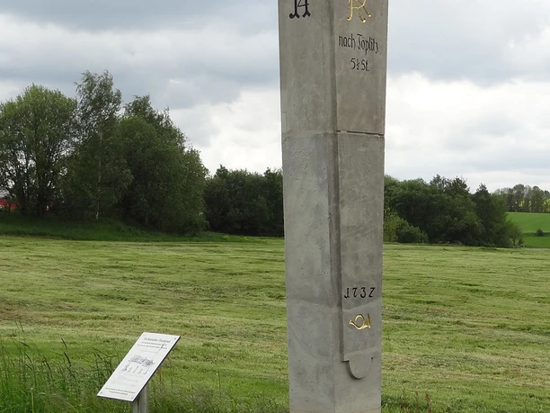 Postmeilensäule 14