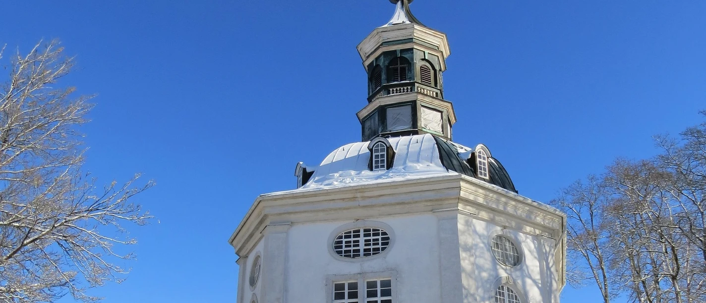 Kirche Carlsfeld im Winter