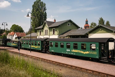 Bahnhof Moritzburg mit Lößnitzgrundbahn