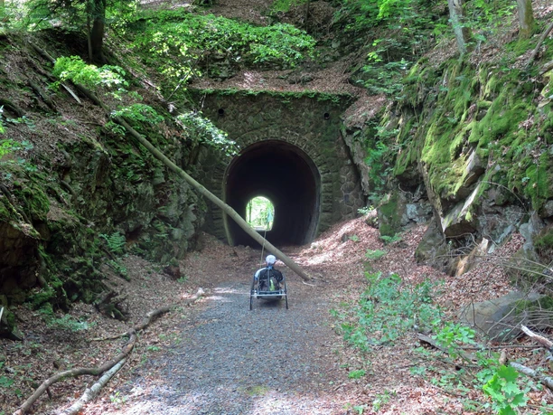 Schwarzbachtal - Schwarzbergtunnel (Zweiter Tunnel)