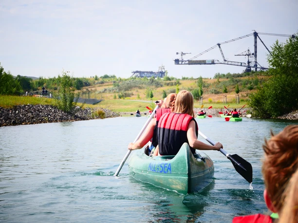 ALL-on-SEA Wassersportschule mit Bootsverleih