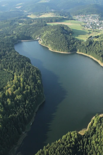 Luftbild der Talsperre Sosa