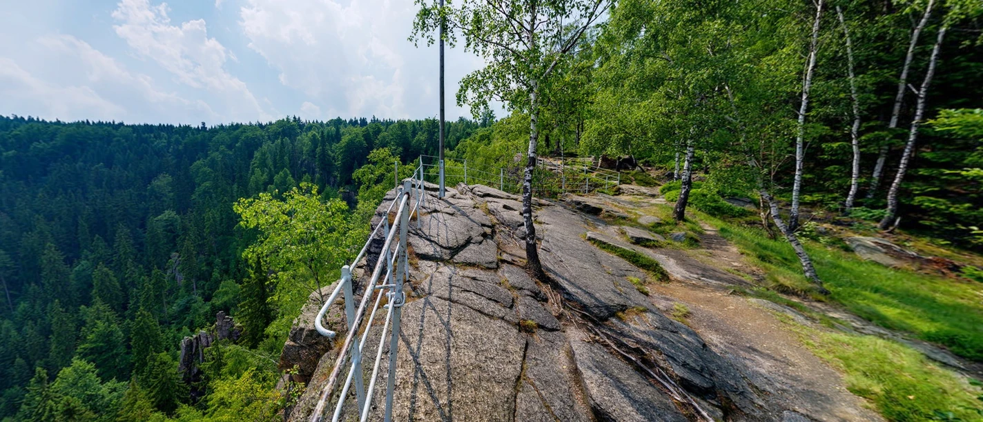 Aussichtsfelsen Katzenstein