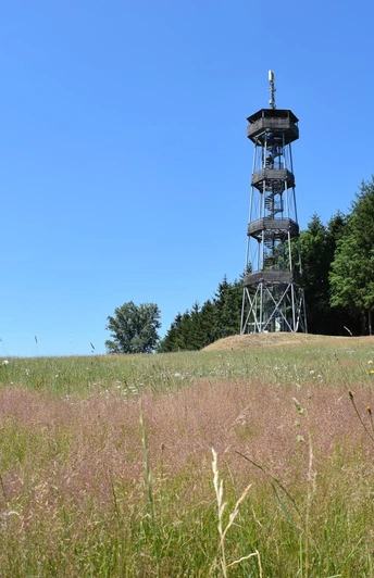 Aussichtsturm im Erlebnisland Kegelsberg