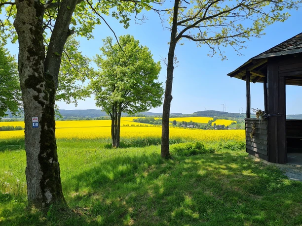 Elstergebirgsweg - Blick nach Bad Brambach Elstergebirgsweg - Blick nach Bad Brambach
