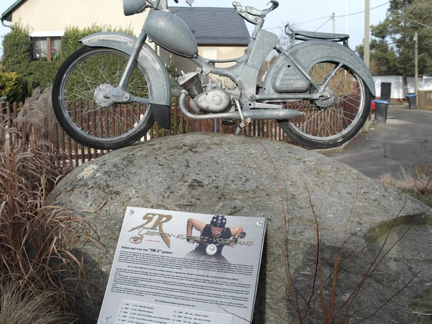 SR 2 Denkmal Kürbitz