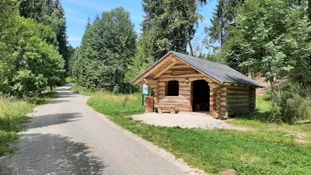 Schutzhütte am Jungfernsprung