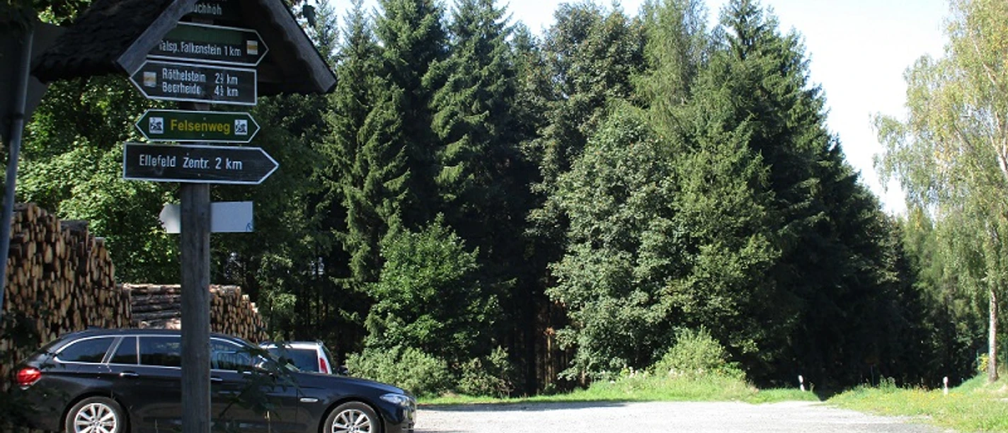 Parkplatz an der Juchhöh Ellefeld Richtung Hammerbrücke