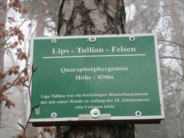 Lips-Tullian-Felsen Infotafel