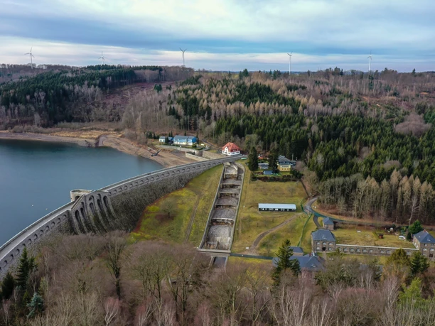 Staumauer Talsperre Klingenberg