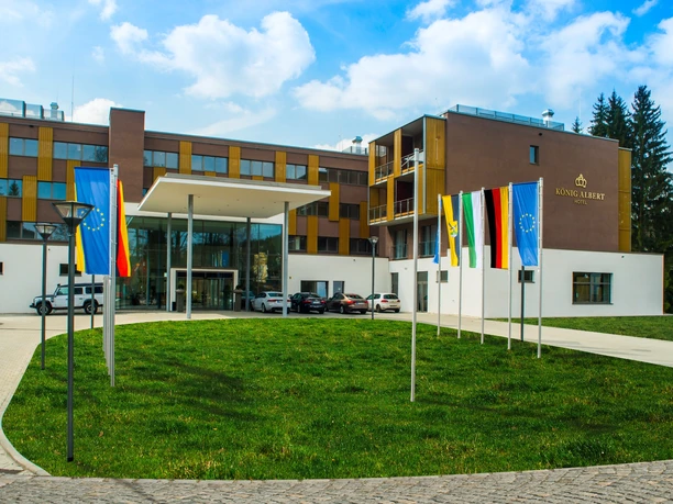 Eingang Hotel König Albert