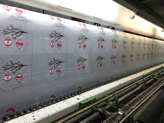 Stickmaschine in der Schaustickerei Patrick Vogel Hammerbrücke