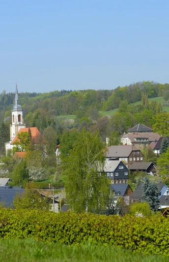 Blick zur Kirche in Wehrsdorf