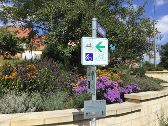 Markierung Radroute 6