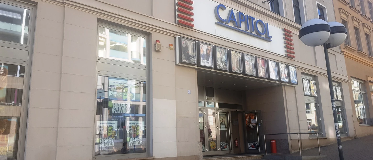 Haupteingang Capitol Kino