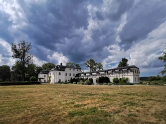Schloss Wernersdorf / Pałac Pakoszów