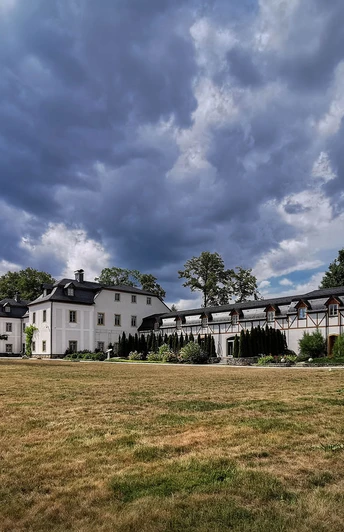 Schloss Wernersdorf / Pałac Pakoszów