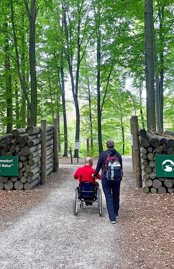 Haupteingang des waldwirtschaftlichen Freigeländes "Waldhusche"