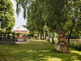 Im Biergarten von Adams Gasthof Moritzburg