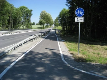 Brücke über die Strecke der Erzgebirgsbahn
