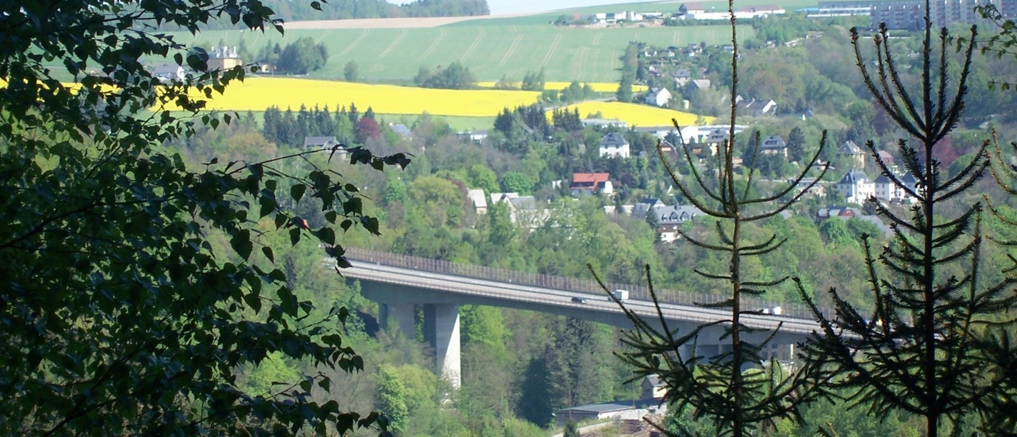 Berge und Wälder