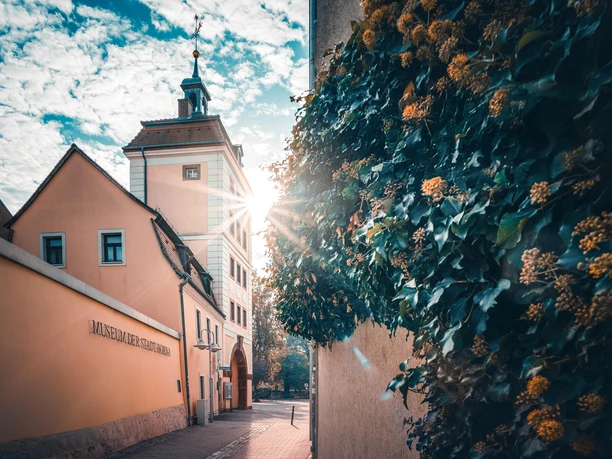 Museum der Stadt Borna Das Museum Borna von außen betrachten und innen eine Zeitreise erleben.