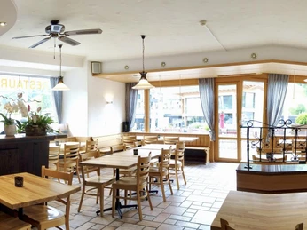 Restaurant Bäckerstube.jpeg