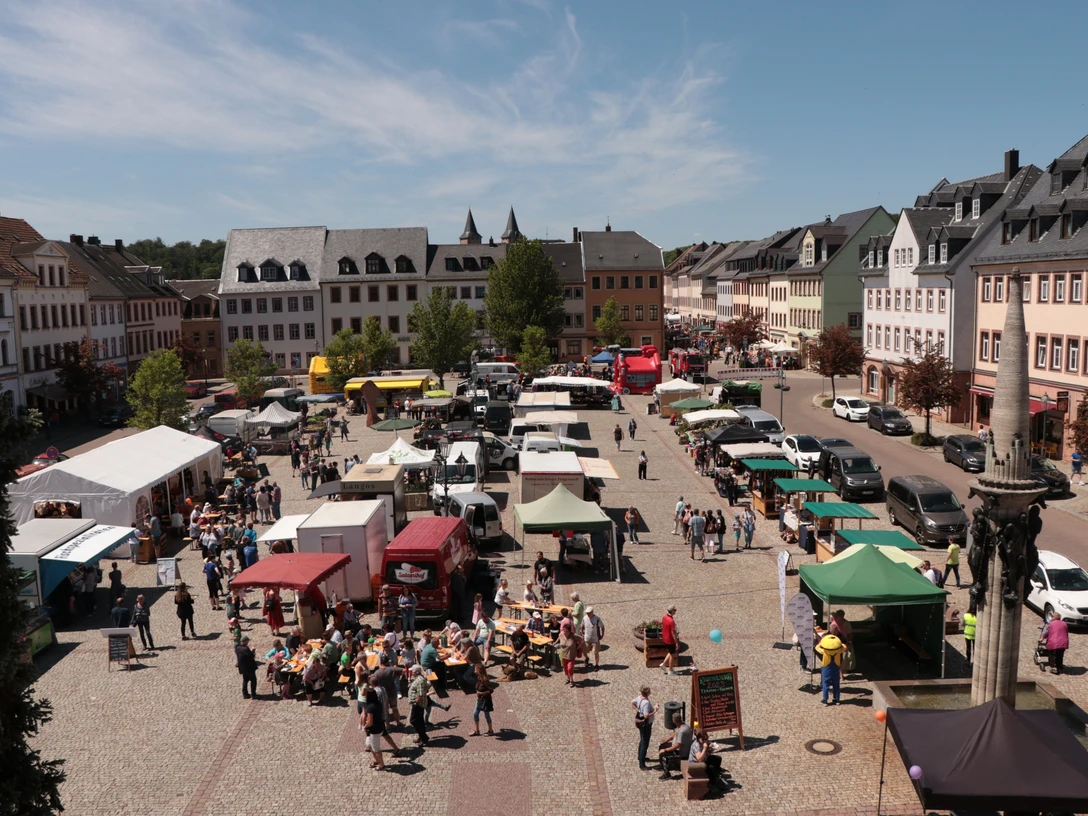 Rochlitz_Regionalmarkt_(c)Stadt Rochlitz_CC0.JPG