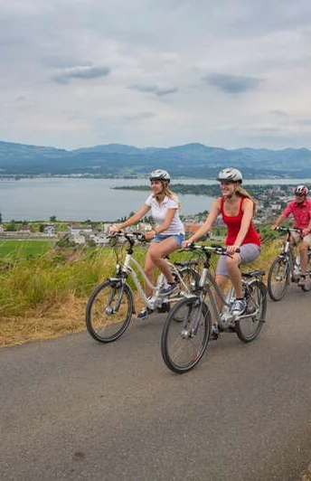 Unterwegs auf der Herzroute #99 auf der Etappe Rapperswil - Einsiedeln.