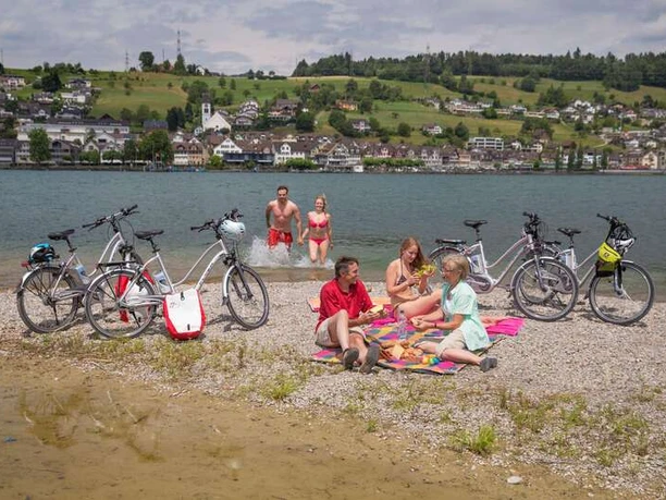 Unterwegs auf der Herzroute #99 auf der Etappe Rapperswil - Einsiedeln.