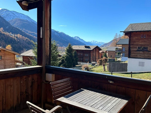 Balkon u. Aussicht 2