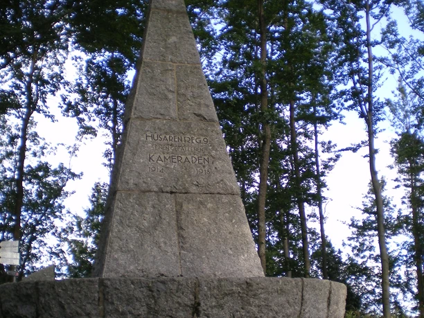 Husarendenkmal Schwalbenstein