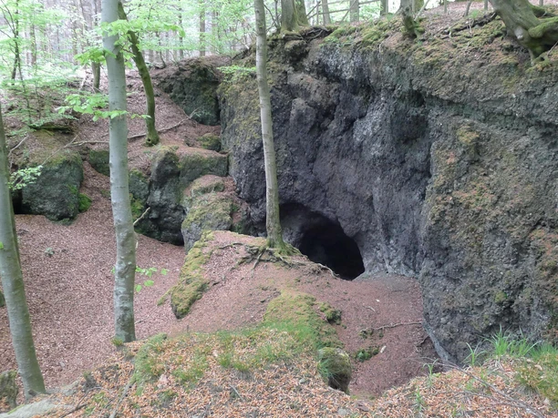 Ernstberg erkunden