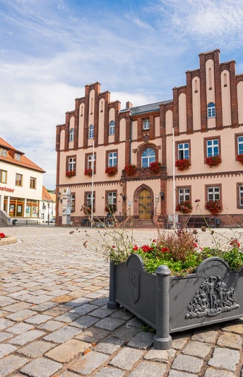 Rathaus am Marktplatz Mügeln