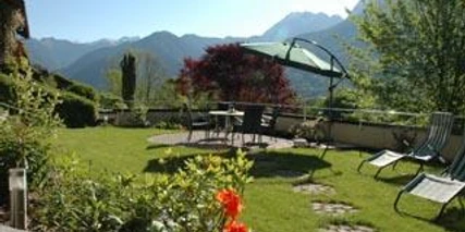 Liegewiese mit Blick auf Karwendel