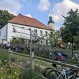 Café-im-Pfarrhaus-Leipzig-Störmthal-Nachhaltigkeit-Essen-Emilie-Dias-leipzig-travel.jpg Café im Pfarrhaus und der zugehörige Garten