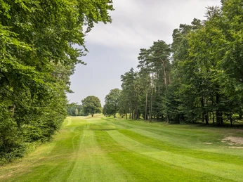 Hamburger Land- und Golf-Club Hittfeld Blick auf den Platz des Hamburger Land- und Golf-Club HittfeldView of the course of the Hamburger Land- und Golf-Club HittfeldVue sur le parcours du Hamburger Land- und Golf-Club HittfeldUitzicht op de baan van de Hamburger Land- und Golfclub HittfeldUdsigt over banen i Hamburger Land- und Golf-Club Hittfeld