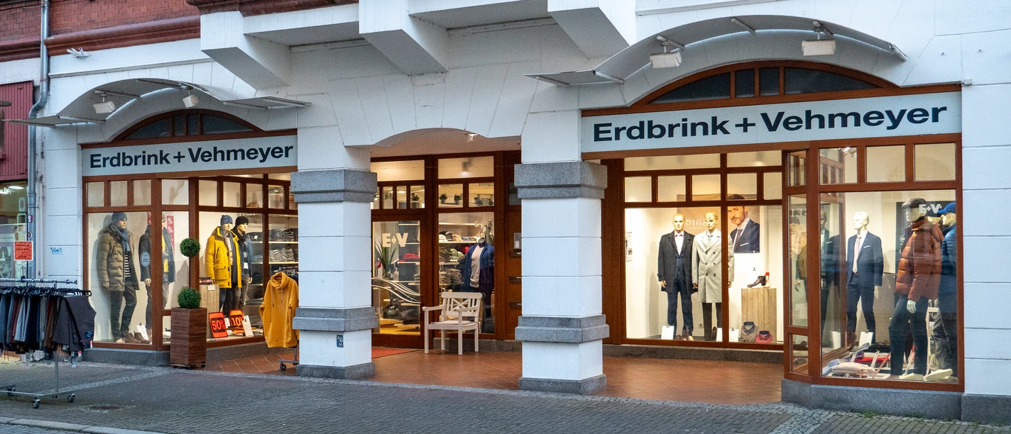 Erdbring + Vehmeyer Außenansicht des Herrenmodegeschäfts Erdbrink & Vehmeyer