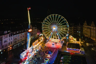 Altstadt-Kirmes auf dem Castroper Marktplatz, ©Ludger Staudinger