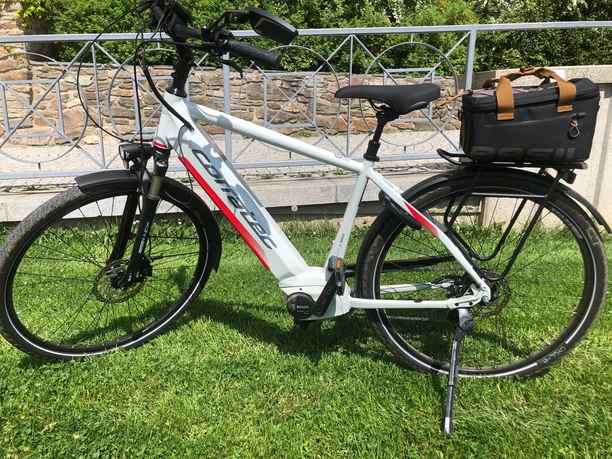 Herren-Trekking e-Bike der Tourist-Info Greiz