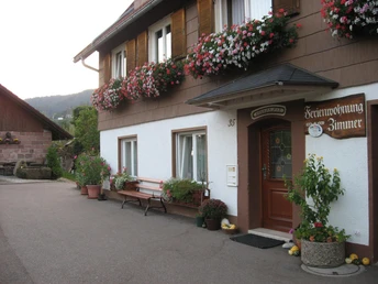 Bauernhof, Annemarie Frey