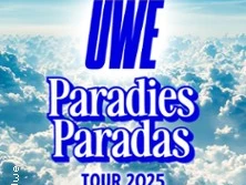 Logo von UWE Paradies Tour 2025 vor strahlend blauem Himmel mit weißen Wolken.