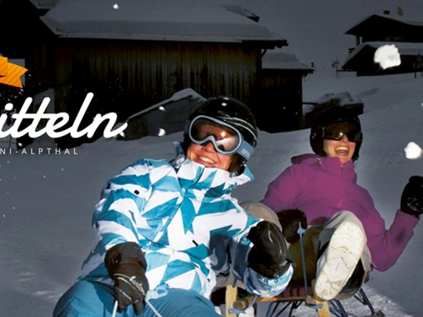 Nachtschlitteln Skilift Brunni