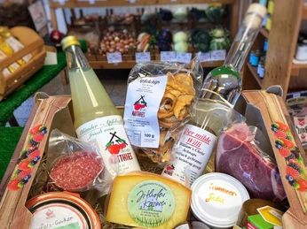 Auswahl Hofladen Obsthof Matthies in Jork-Borstel