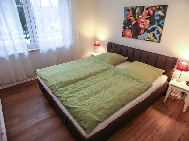 Schlafzimmer Ferienwohnung Holsteiner Cox