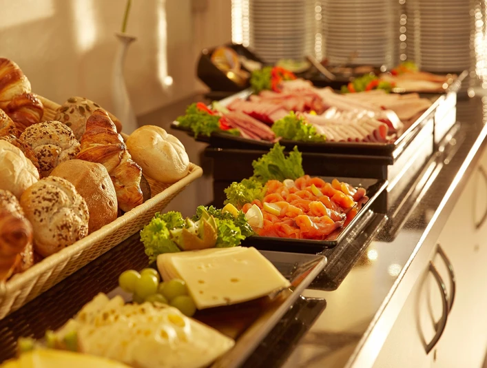 Frühstücksbuffet im H+Hotel Stade Herzog Widukind